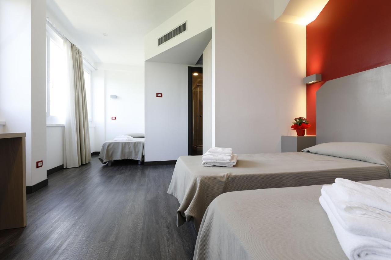 Casa Per Ferie San Juan De Avila โรม ภายนอก รูปภาพ